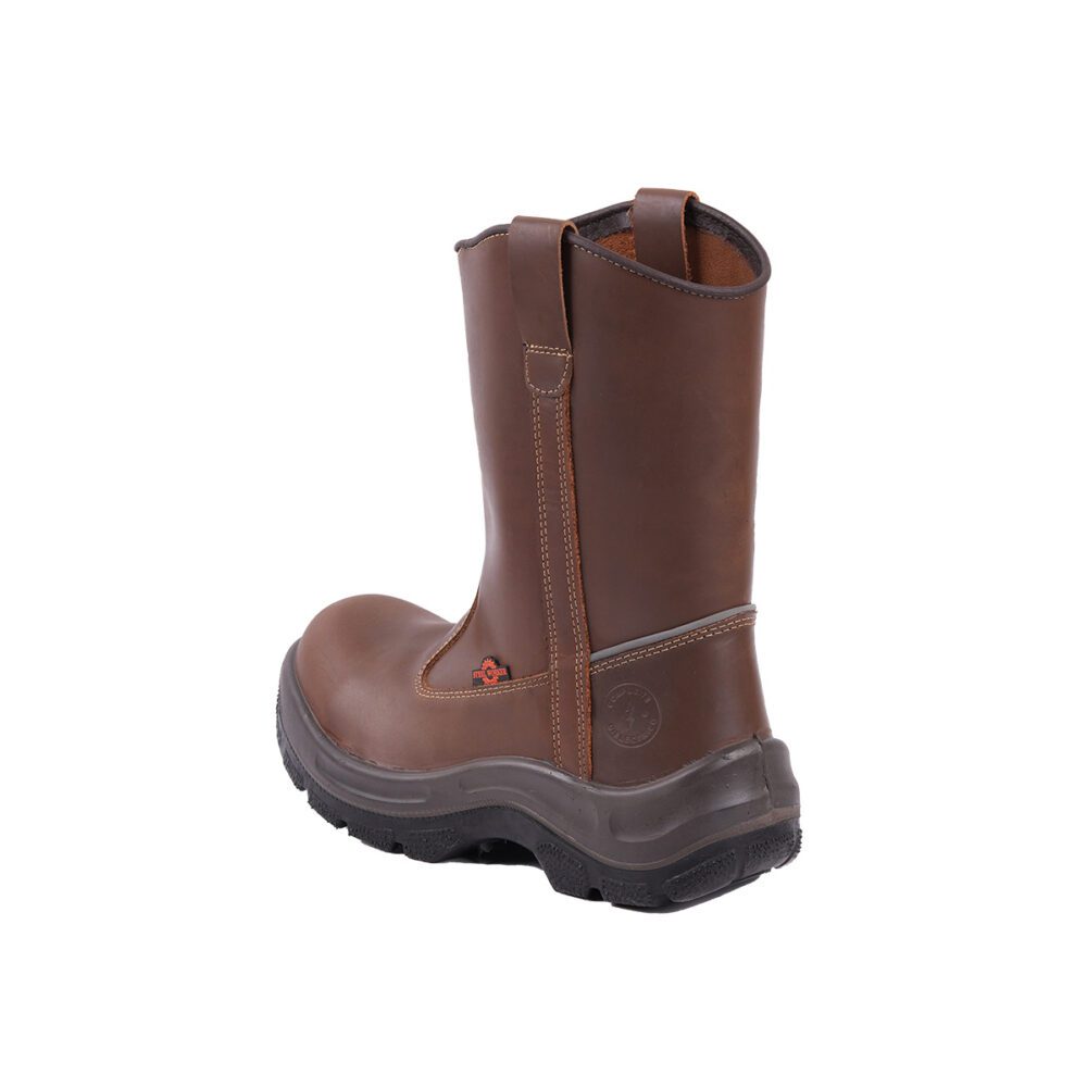 Bota en cuero OilMagna